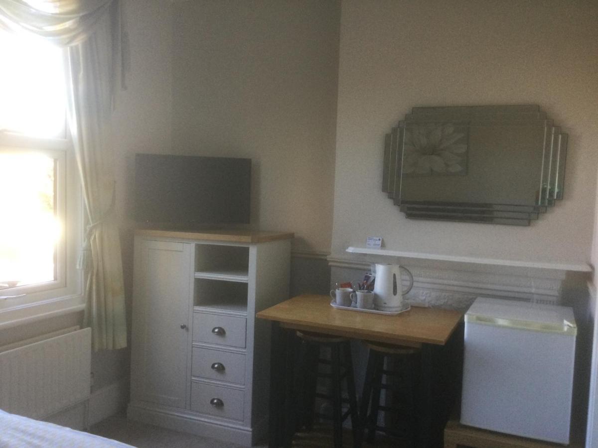 Netley Guest House ファーンバラ エクステリア 写真
