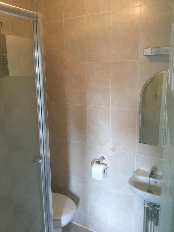 Netley Guest House ファーンバラ エクステリア 写真