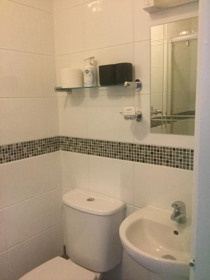 Netley Guest House ファーンバラ エクステリア 写真